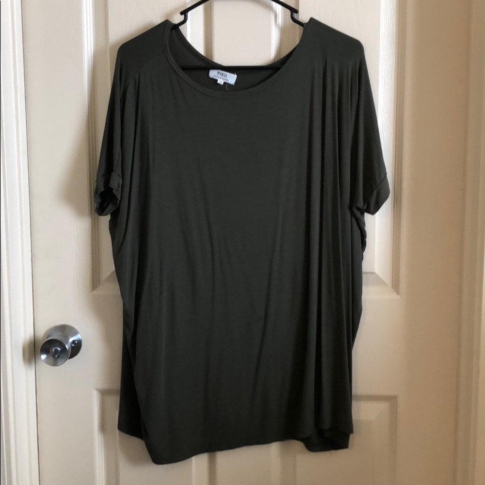 Long olive green flowy t-shirt